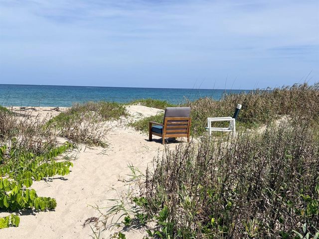3600 N Ocean Drive 210, Singer Island, FL 33404