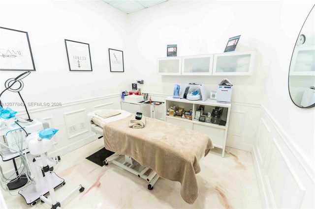 3595 W 20th Avenue, Hialeah, FL 33012