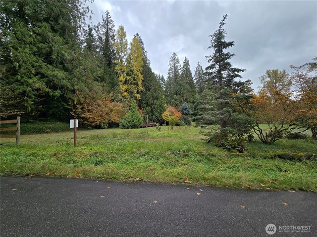 22123 NE 170th Place, Woodinville, WA 98077