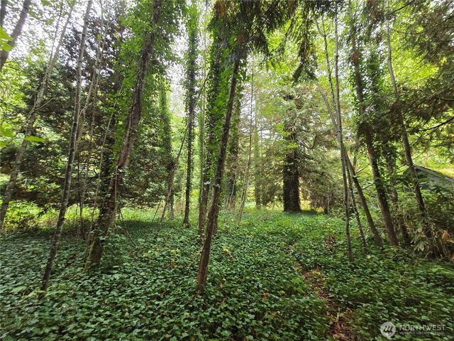 22123 NE 170th Place, Woodinville, WA 98077