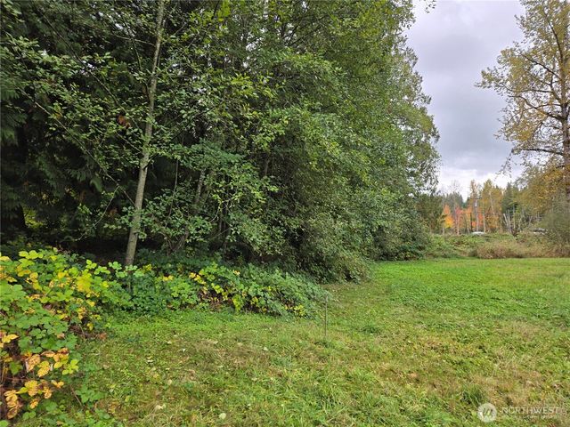 22123 NE 170th Place, Woodinville, WA 98077