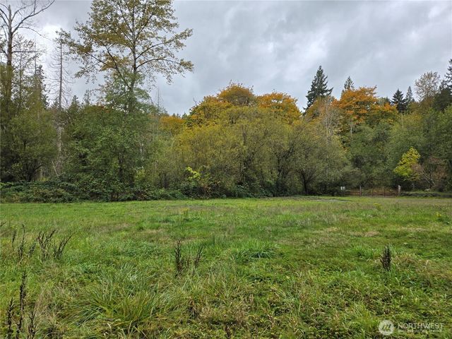 22123 NE 170th Place, Woodinville, WA 98077