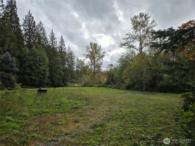 22123 NE 170th Place, Woodinville, WA 98077