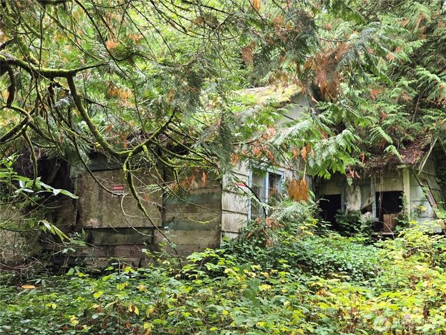 22123 NE 170th Place, Woodinville, WA 98077