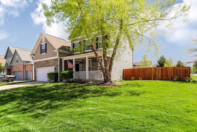 6121 Golden Eagle Drive, Zionsville, IN 46077