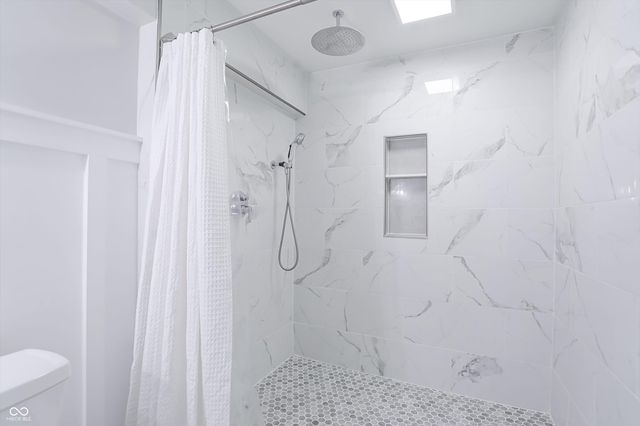 6121 Golden Eagle Drive, Zionsville, IN 46077