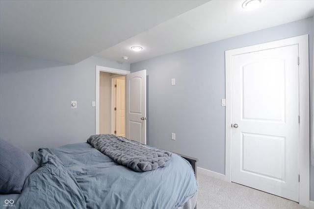 6121 Golden Eagle Drive, Zionsville, IN 46077