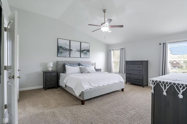 6121 Golden Eagle Drive, Zionsville, IN 46077