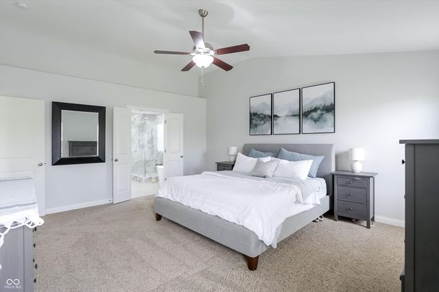 6121 Golden Eagle Drive, Zionsville, IN 46077