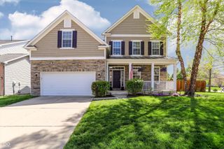 6121 Golden Eagle Drive, Zionsville, IN 46077