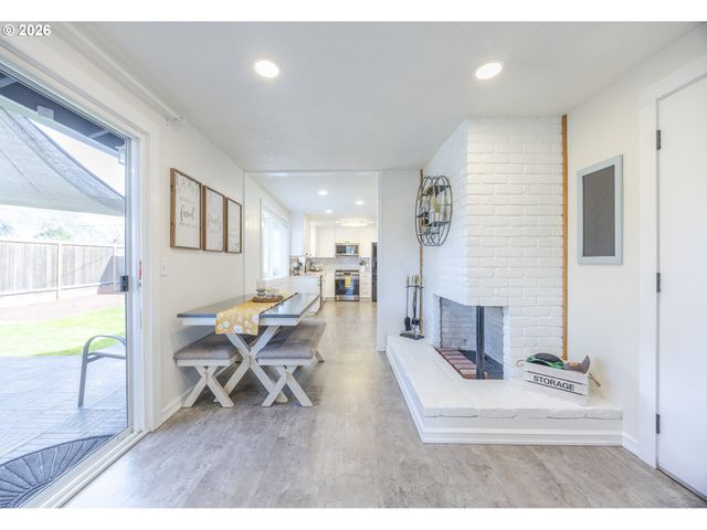 541 DURHAM Ave, Eugene, OR 97404