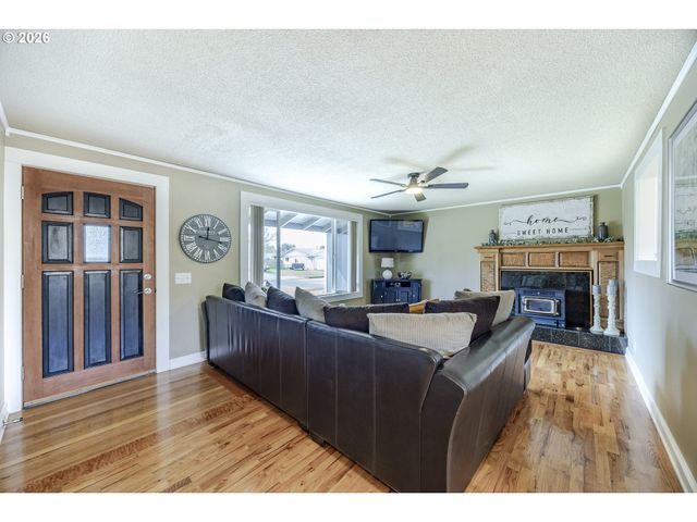 541 DURHAM Ave, Eugene, OR 97404