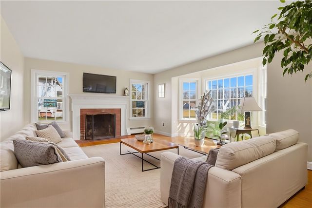 94 Abbott Run Valley Road, Cumberland, RI 02864