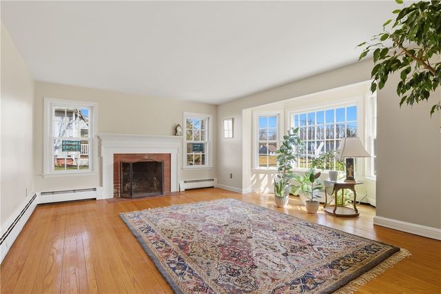 94 Abbott Run Valley Road, Cumberland, RI 02864