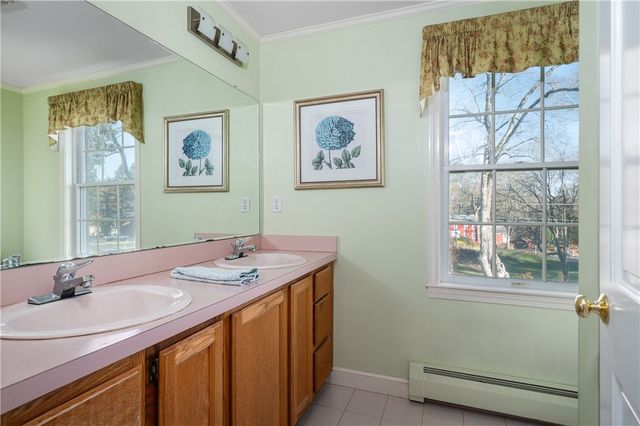 94 Abbott Run Valley Road, Cumberland, RI 02864