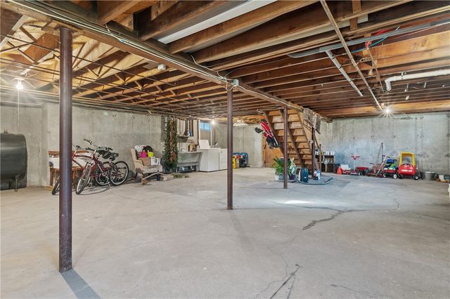 94 Abbott Run Valley Road, Cumberland, RI 02864