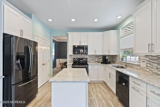 10 Butternut Lane, Bayville, NJ 08721
