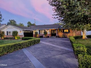 718 Calle Mandarinas, Thousand Oaks, CA 91360
