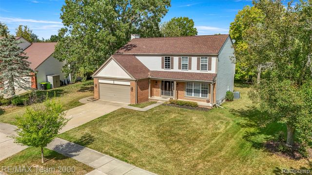 45225 Yorkshire Drive, Novi, MI 48375