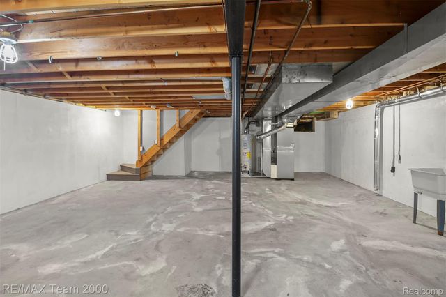 45225 Yorkshire Drive, Novi, MI 48375