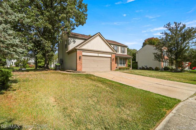 45225 Yorkshire Drive, Novi, MI 48375