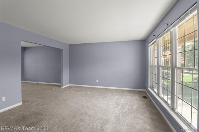 45225 Yorkshire Drive, Novi, MI 48375