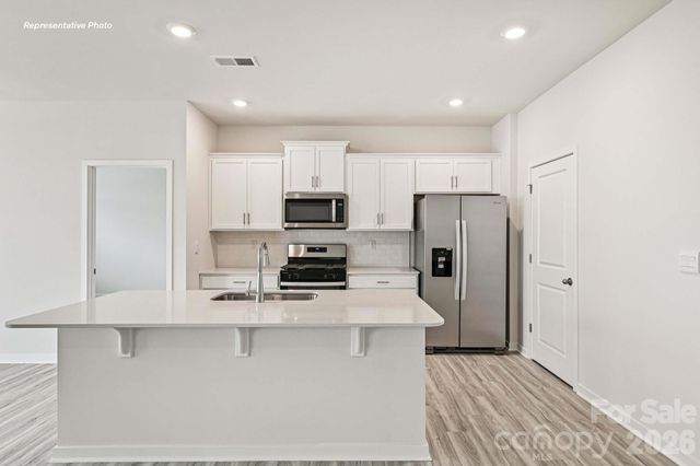 471 Dazzle Loop, Newton, NC 28658