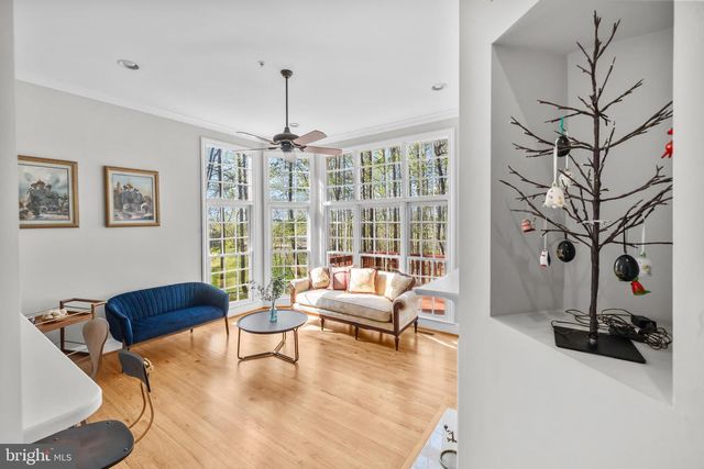 47772 SCOTSBOROUGH SQ, Potomac Falls, VA 20165
