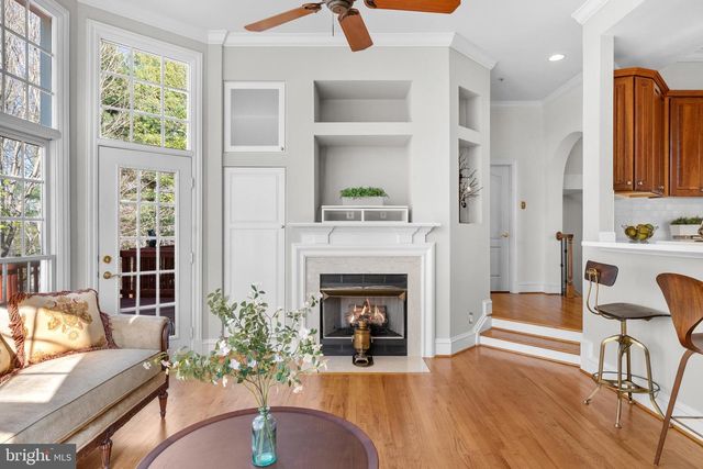 47772 SCOTSBOROUGH SQ, Potomac Falls, VA 20165