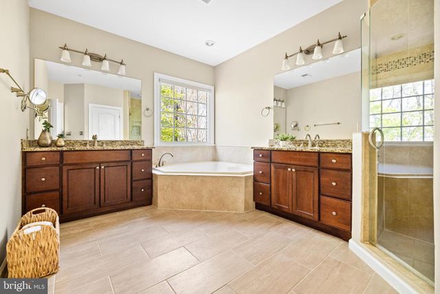 47772 SCOTSBOROUGH SQ, Potomac Falls, VA 20165