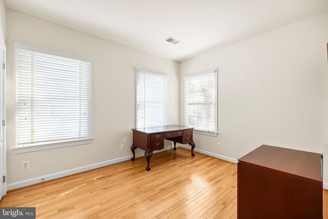 47772 SCOTSBOROUGH SQ, Potomac Falls, VA 20165