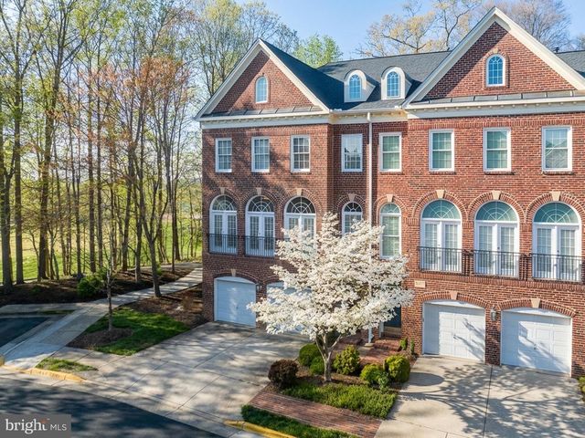 47772 SCOTSBOROUGH SQ, Potomac Falls, VA 20165