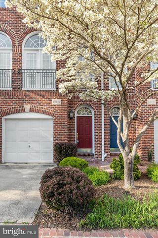 47772 SCOTSBOROUGH SQ, Potomac Falls, VA 20165