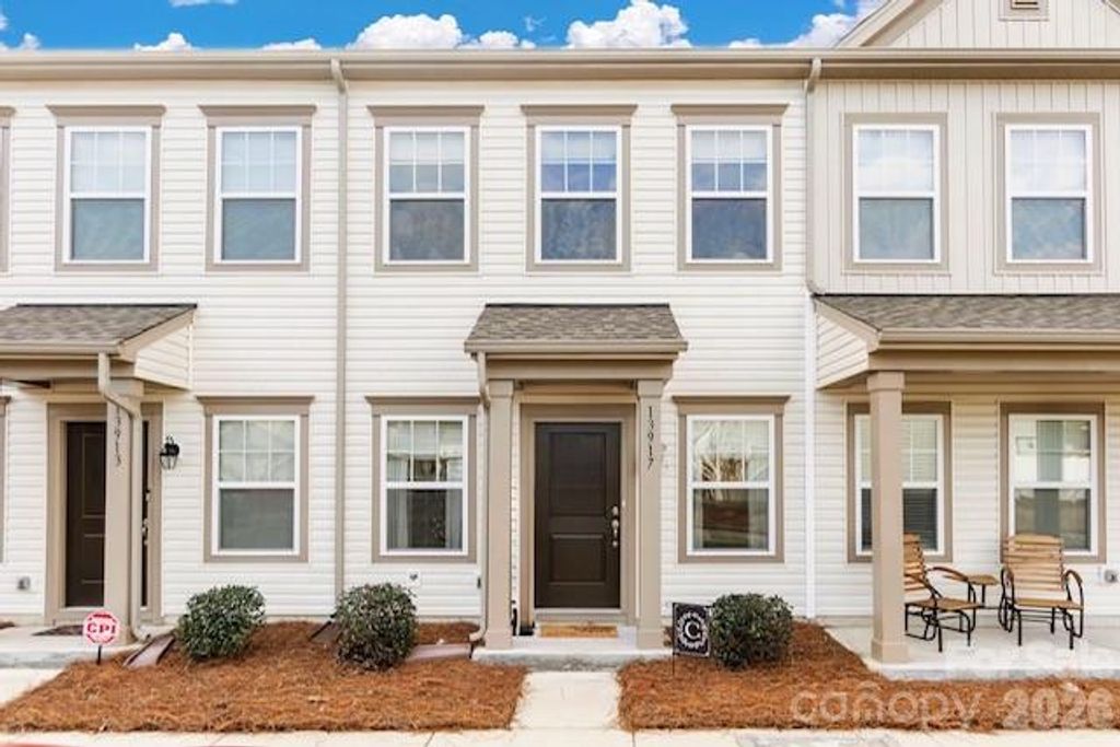 13917 Clayborn Street, Midland, NC 28107