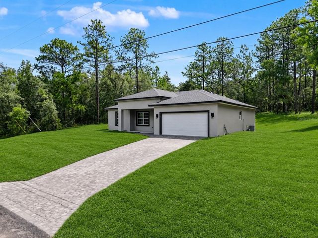 7945 N IBSEN DRIVE, Citrus Springs, FL 34433