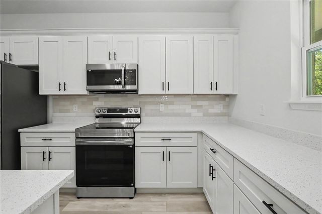 7945 N IBSEN DRIVE, Citrus Springs, FL 34433