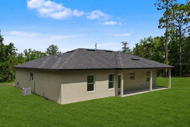 7945 N IBSEN DRIVE, Citrus Springs, FL 34433
