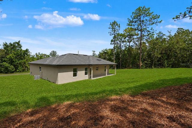 7945 N IBSEN DRIVE, Citrus Springs, FL 34433