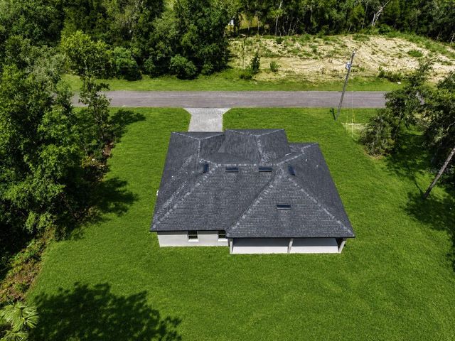 7945 N IBSEN DRIVE, Citrus Springs, FL 34433
