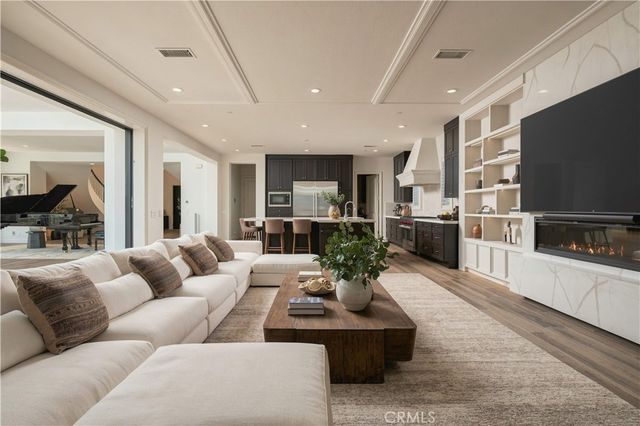110 Nest Pine, Irvine, CA 92602