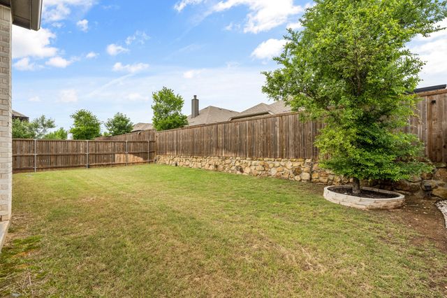 1618 Snowdrop Drive, Celina, TX 75078