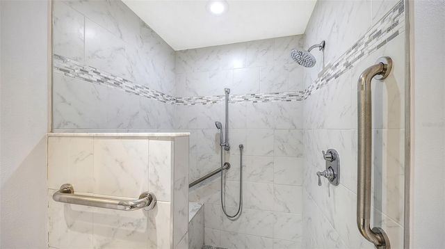 4557 KINGSMERE 23, Sarasota, FL 34235