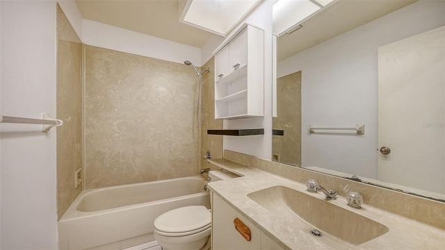 4557 KINGSMERE 23, Sarasota, FL 34235