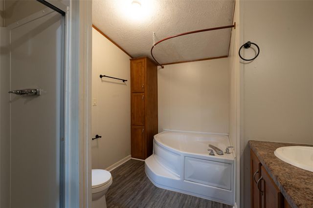 362 Saint Johns RD, Dale, TX 78616