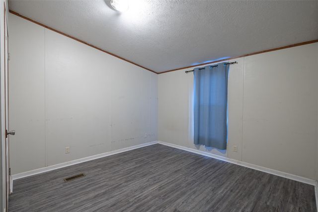 362 Saint Johns RD, Dale, TX 78616