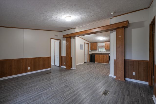 362 Saint Johns RD, Dale, TX 78616