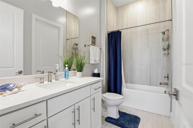 19406 INDIAN ROCK PLACE, Lakewood Ranch, FL 34211