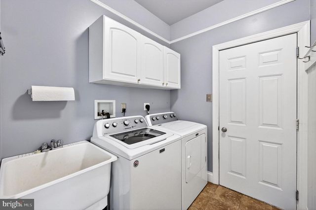202 NETHERFIELD LN, West Chester, PA 19380