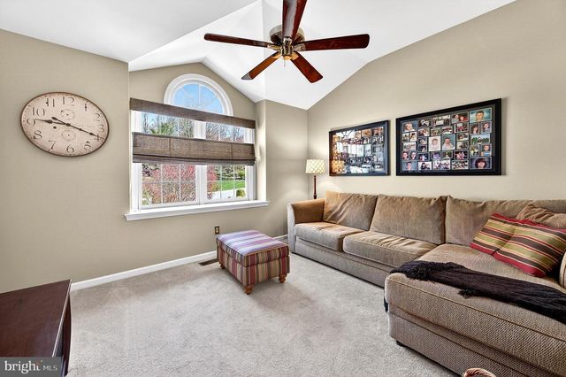 202 NETHERFIELD LN, West Chester, PA 19380