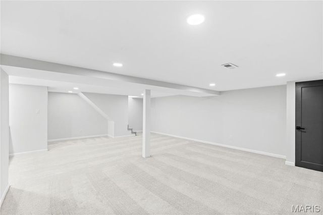 7171 White Oak Lane, University City, MO 63130